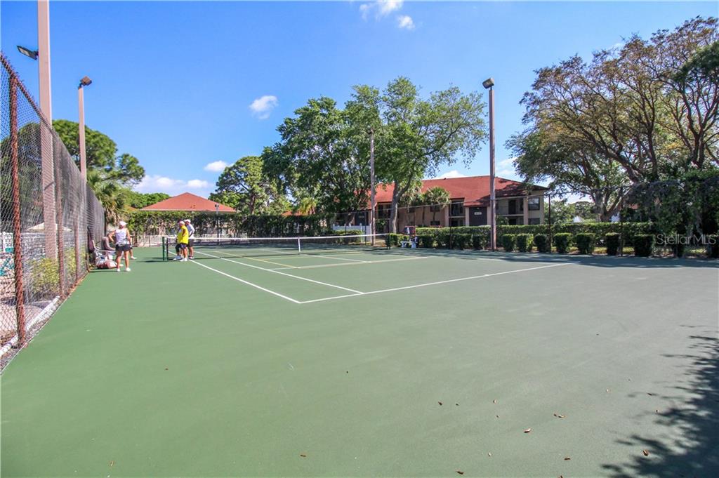 THE PALMS AT SHOREWALK - Residential Lease