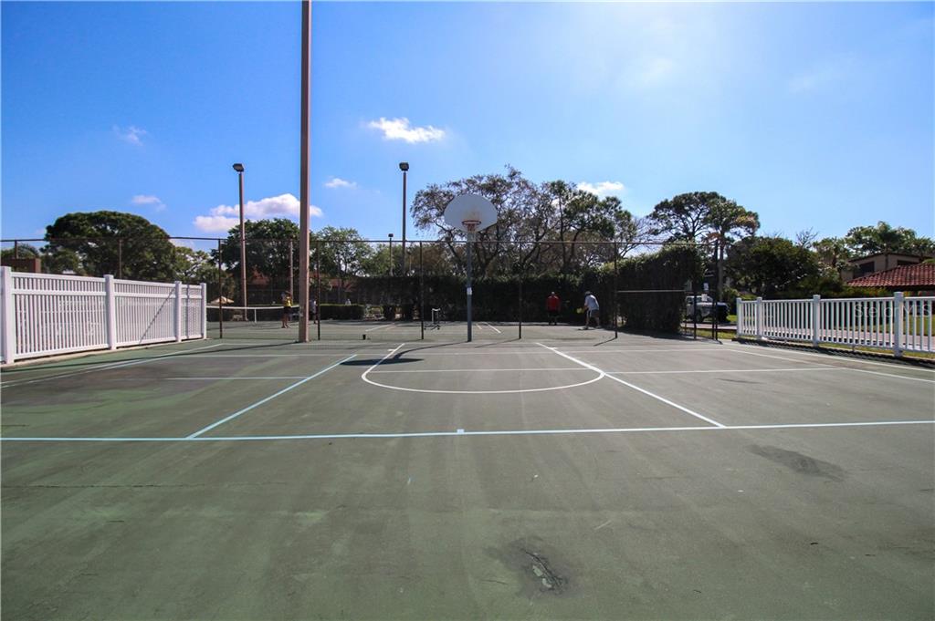 THE PALMS AT SHOREWALK - Residential Lease