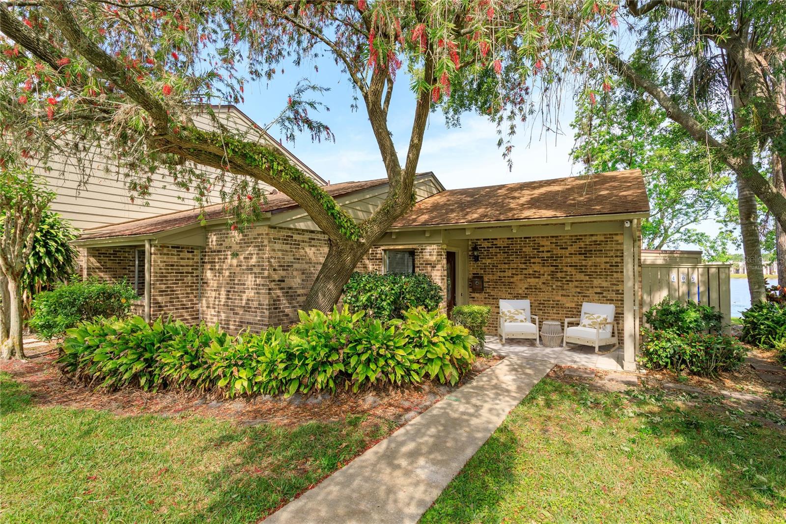 409 OAK HAVEN DRIVE 409