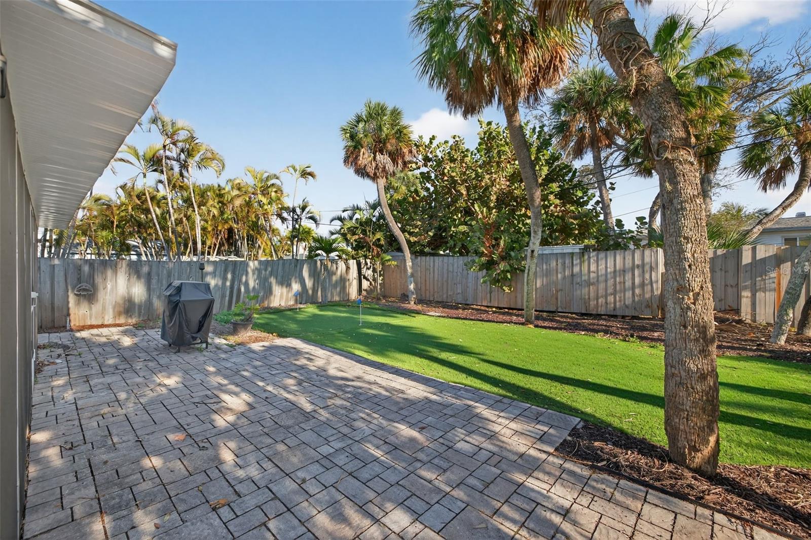 ST PETERSBURG BEACH NORTH UNIT 2 - Residential