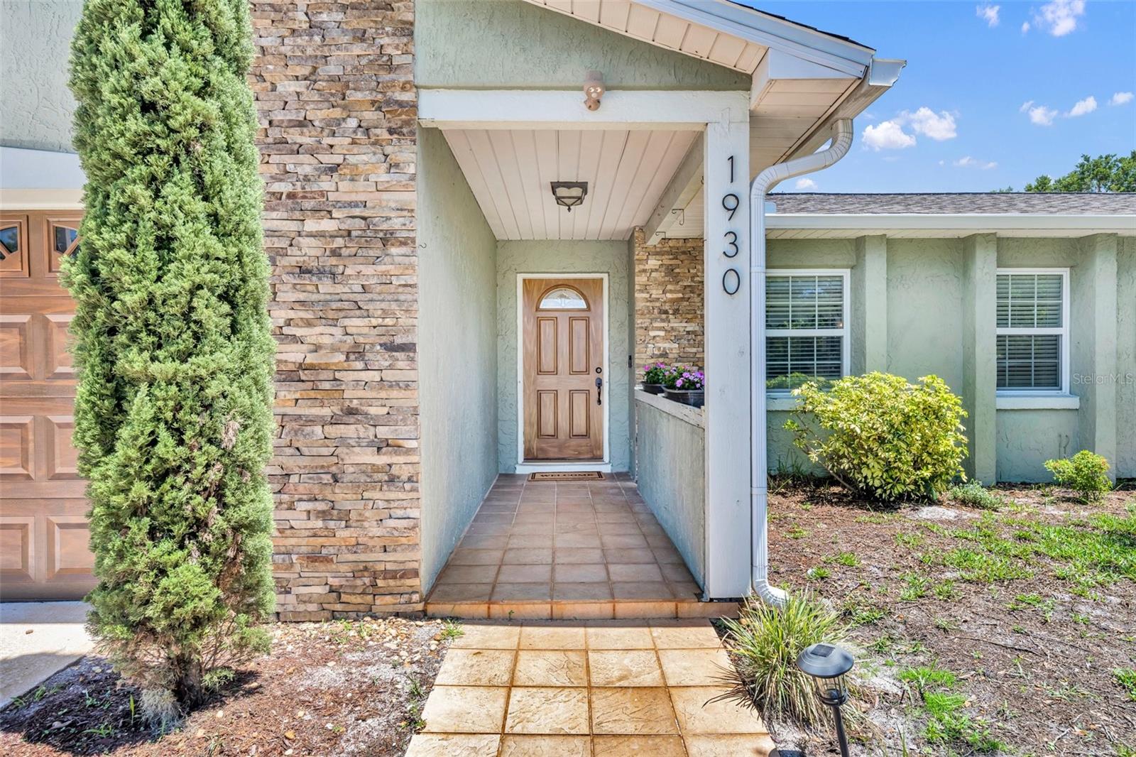 1930 ASTER DRIVE