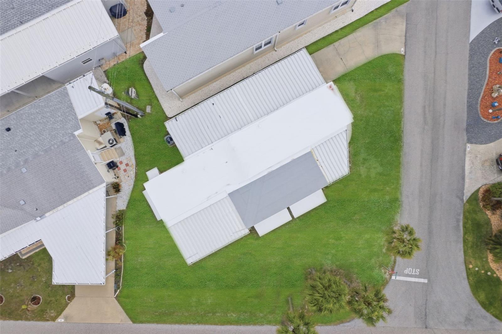 COUNTRY CLUB ESTATES - Residential