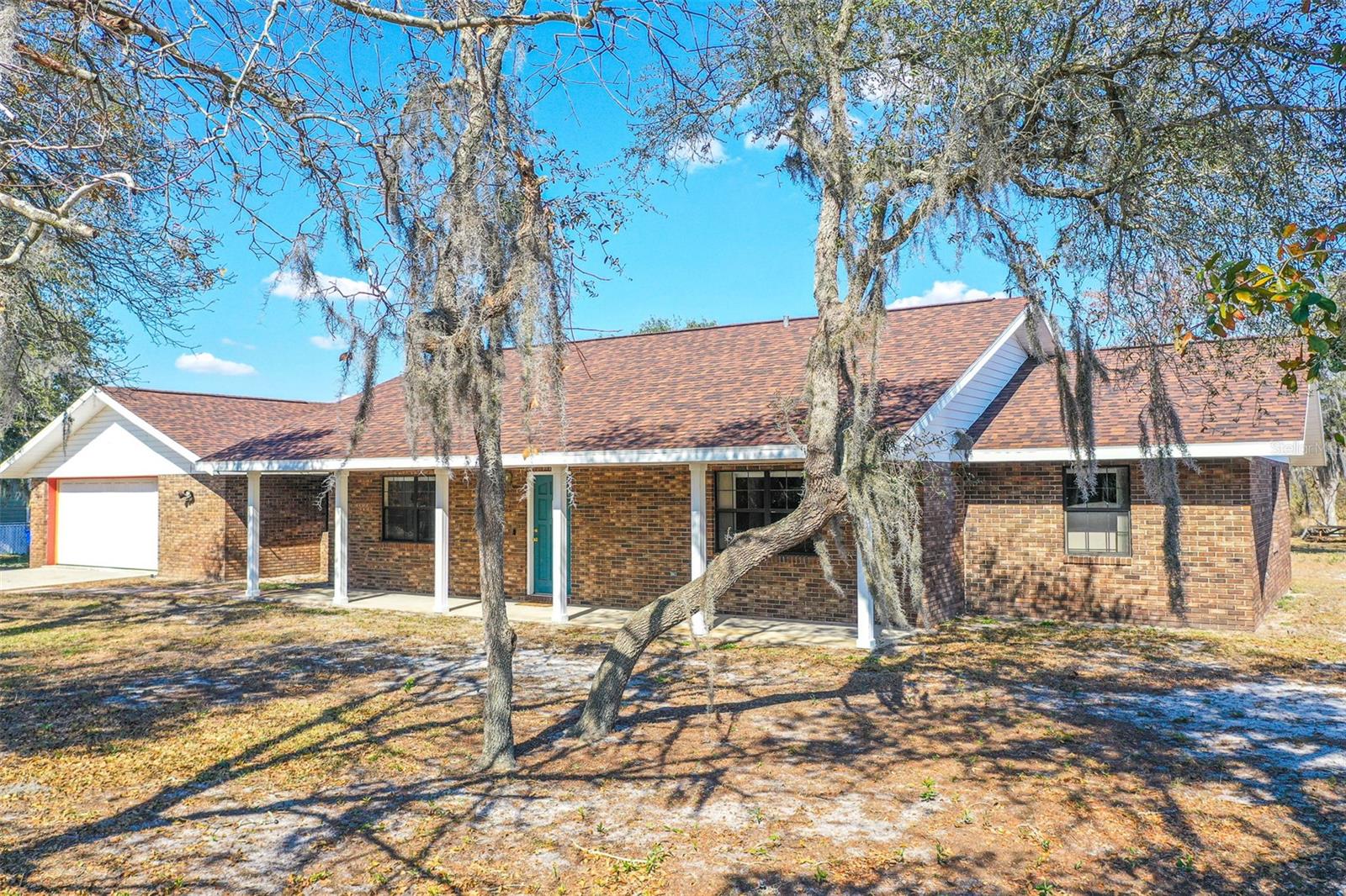 SUNSET LAKE ESTATES - Residential