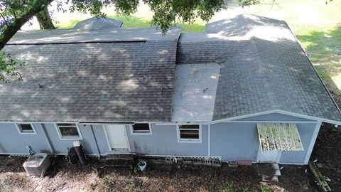 A home in LAKELAND