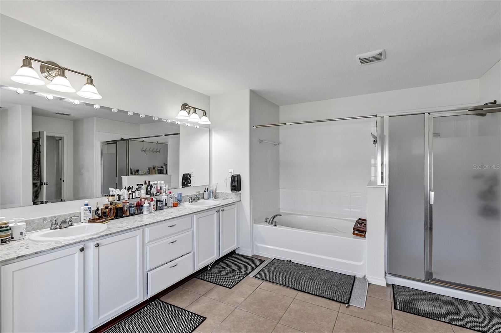 ENCLAVE AT TAPESTRY PH 1 - Residential