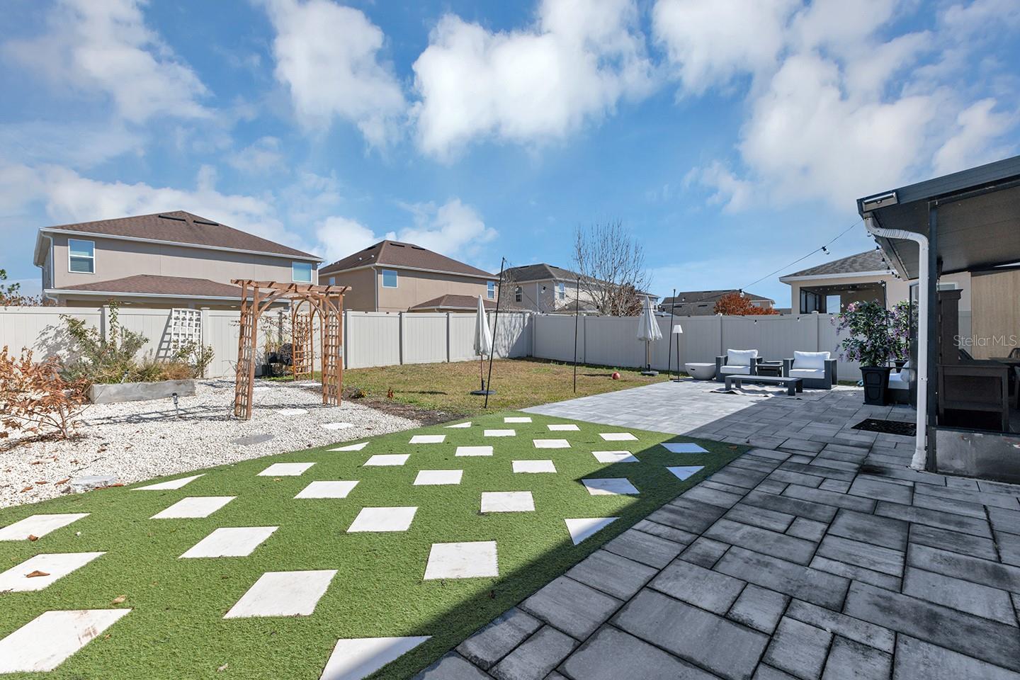 ENCLAVE AT TAPESTRY PH 1 - Residential