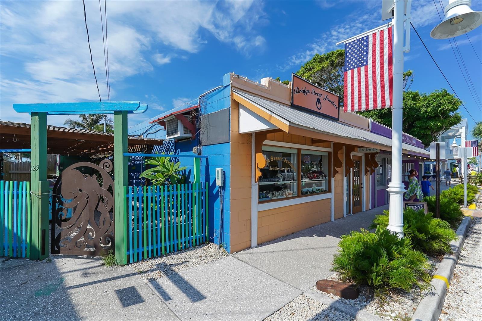 ILEXHURST - Residential