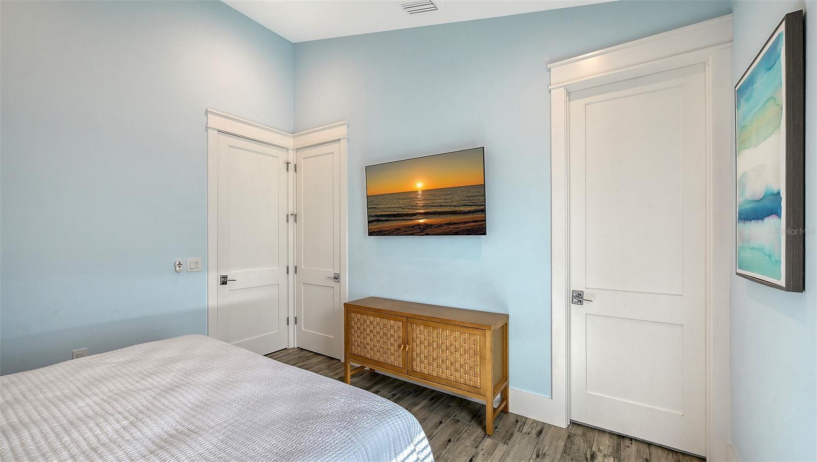 ILEXHURST - Residential