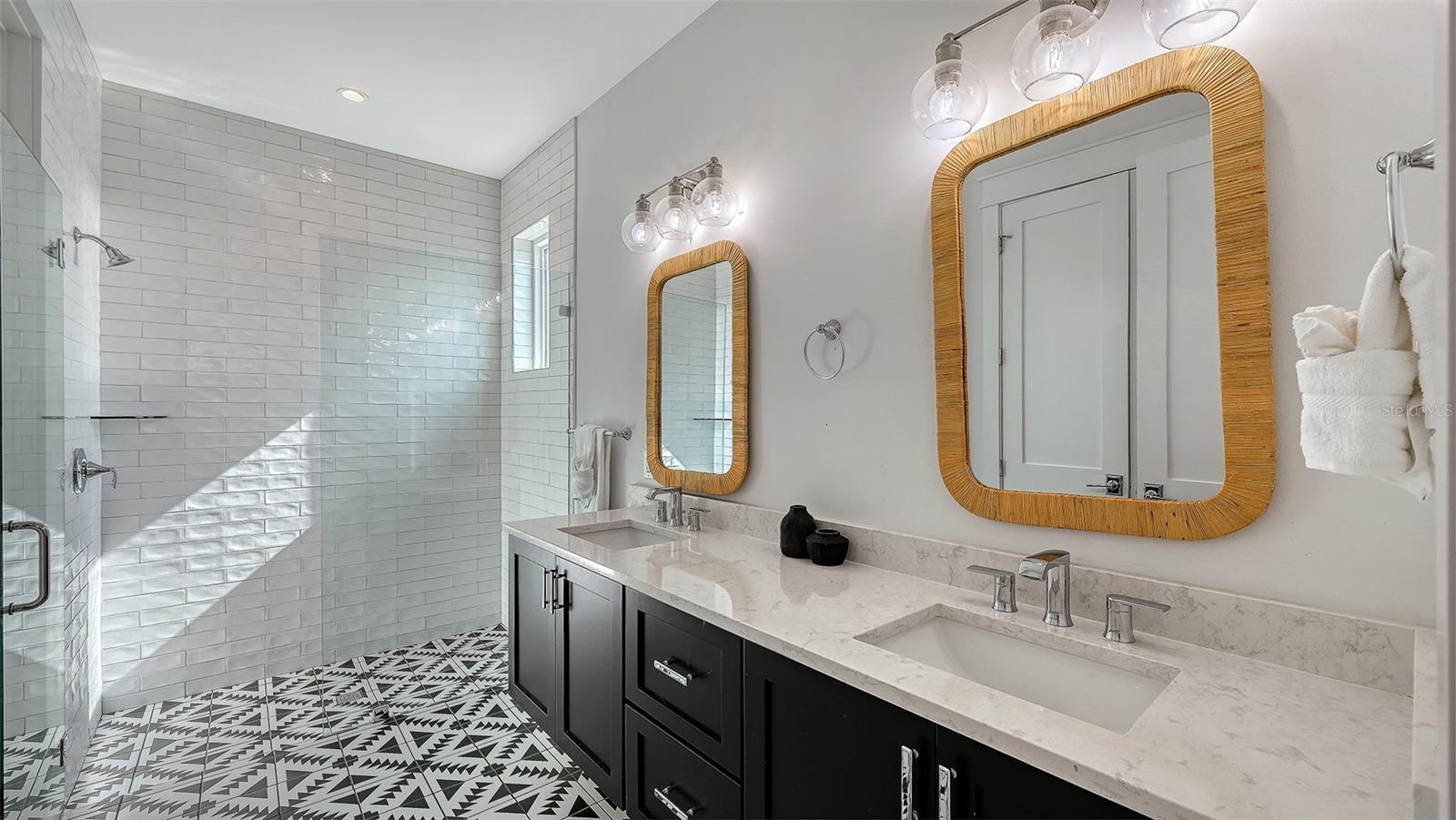 ILEXHURST - Residential