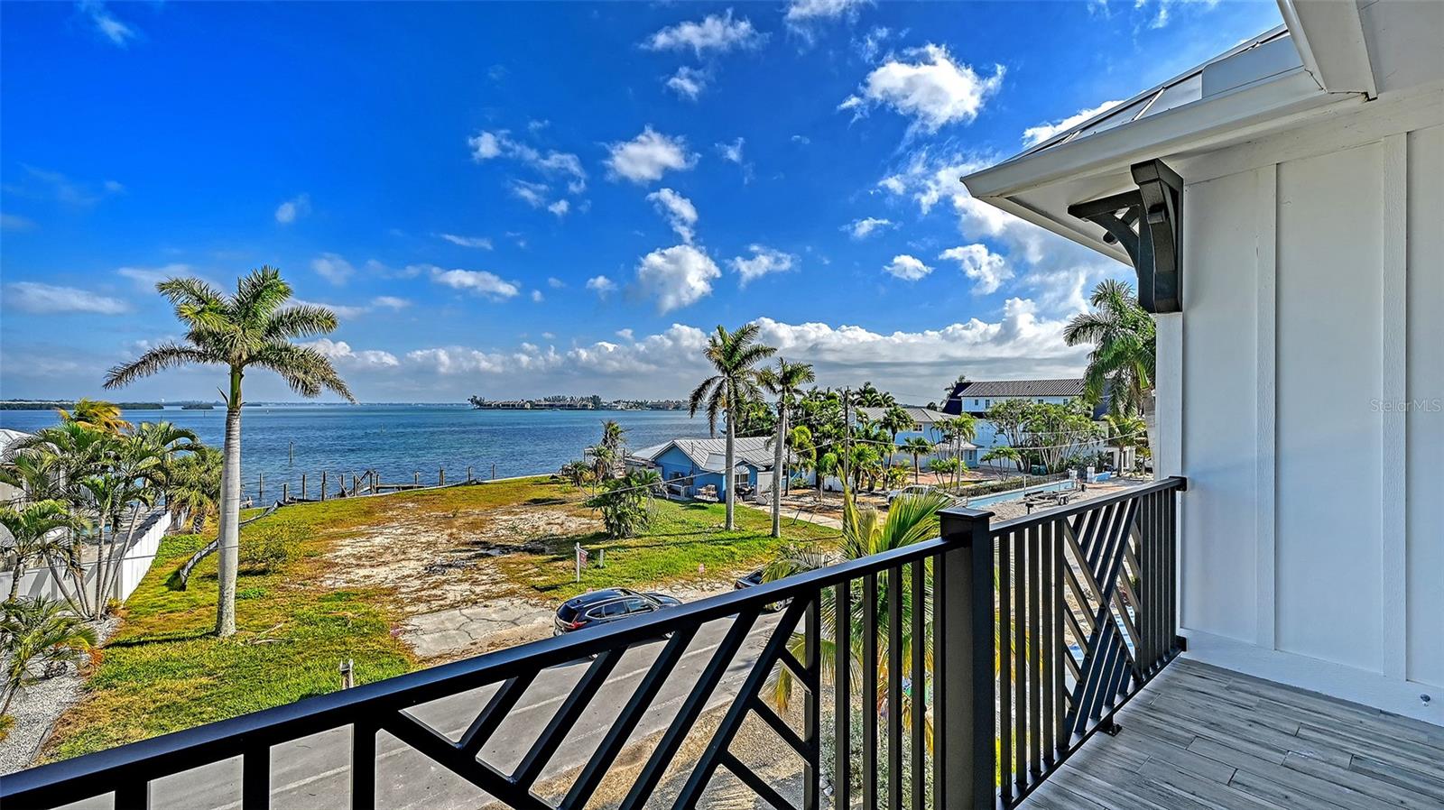 ILEXHURST - Residential