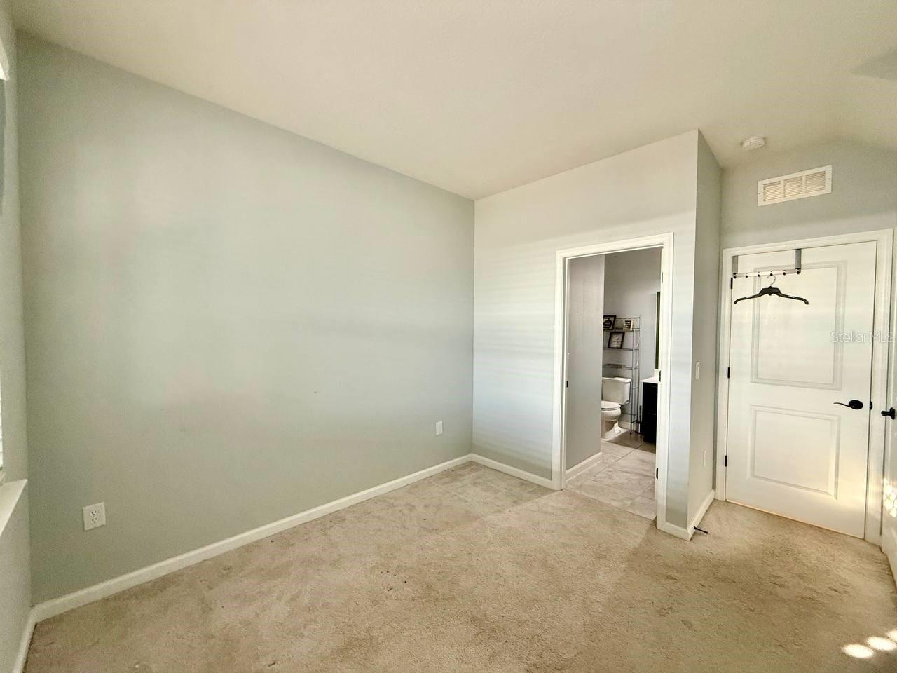 LUCAYA LAKE CLUB PH 4C - Residential