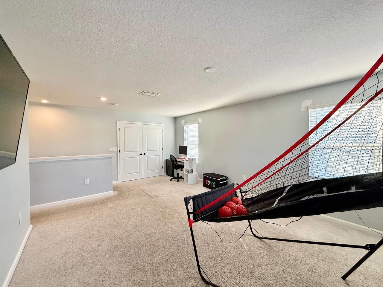 LUCAYA LAKE CLUB PH 4C - Residential