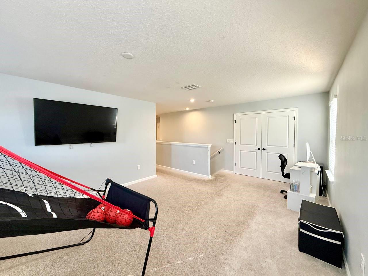 LUCAYA LAKE CLUB PH 4C - Residential