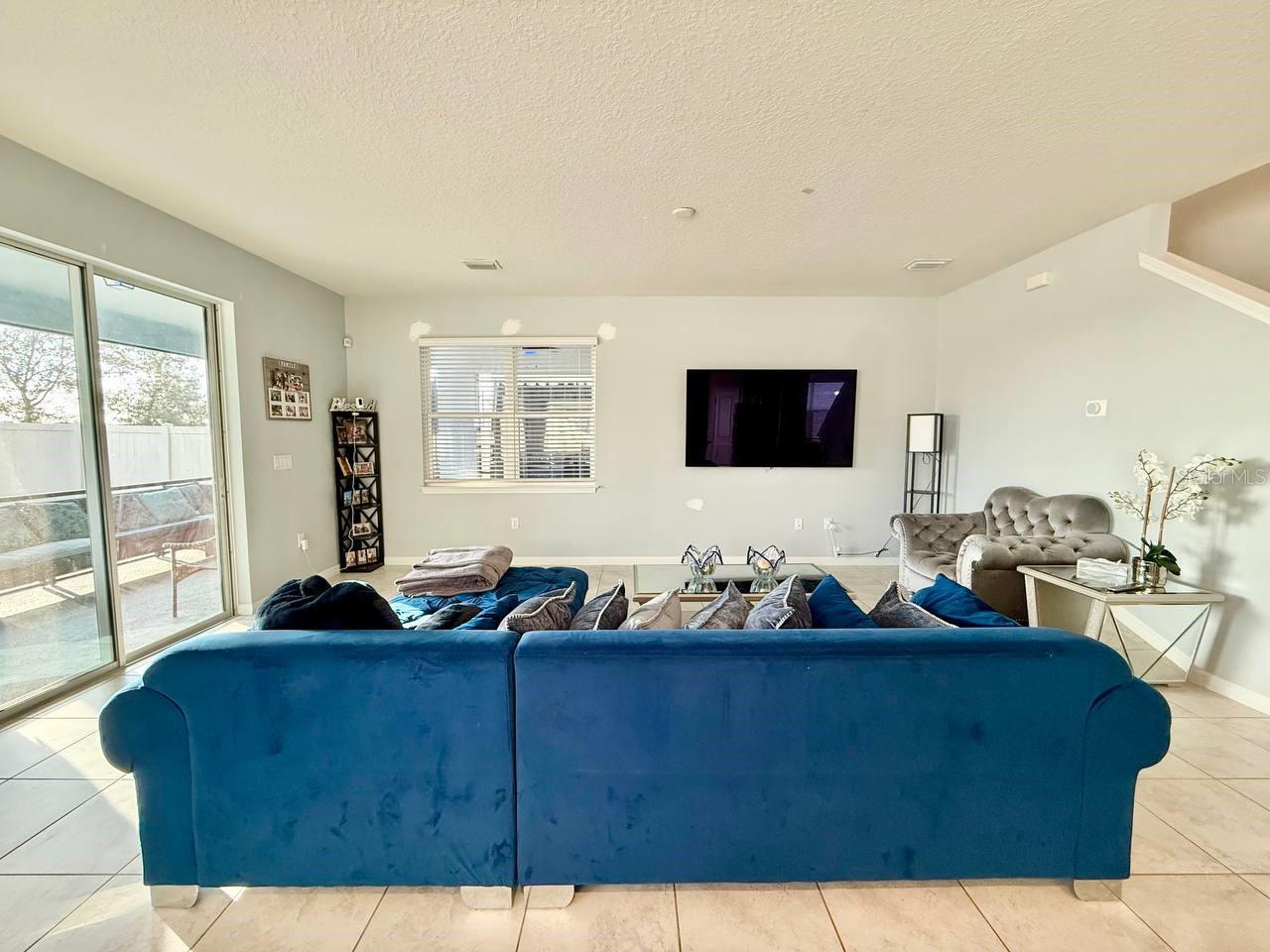 LUCAYA LAKE CLUB PH 4C - Residential