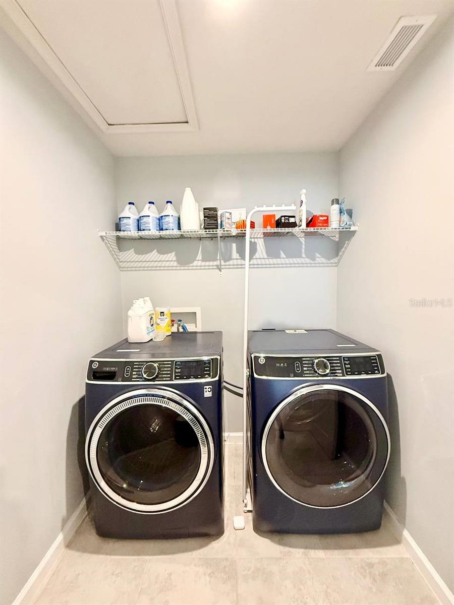 LUCAYA LAKE CLUB PH 4C - Residential