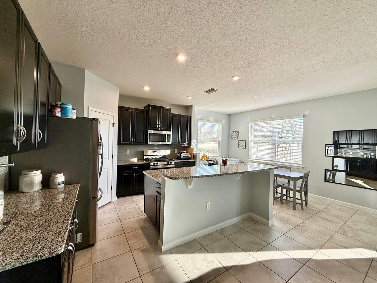 LUCAYA LAKE CLUB PH 4C - Residential