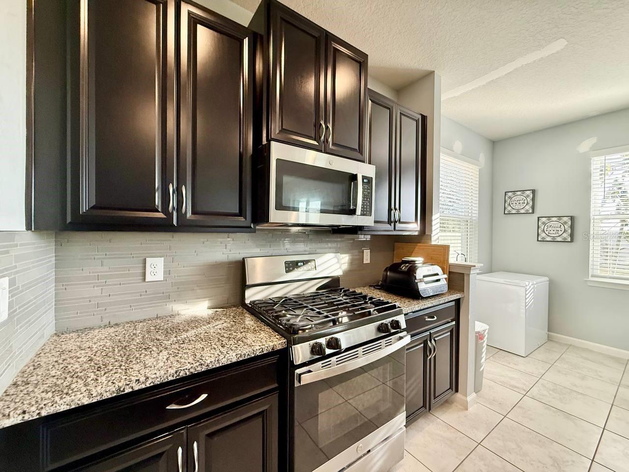 LUCAYA LAKE CLUB PH 4C - Residential