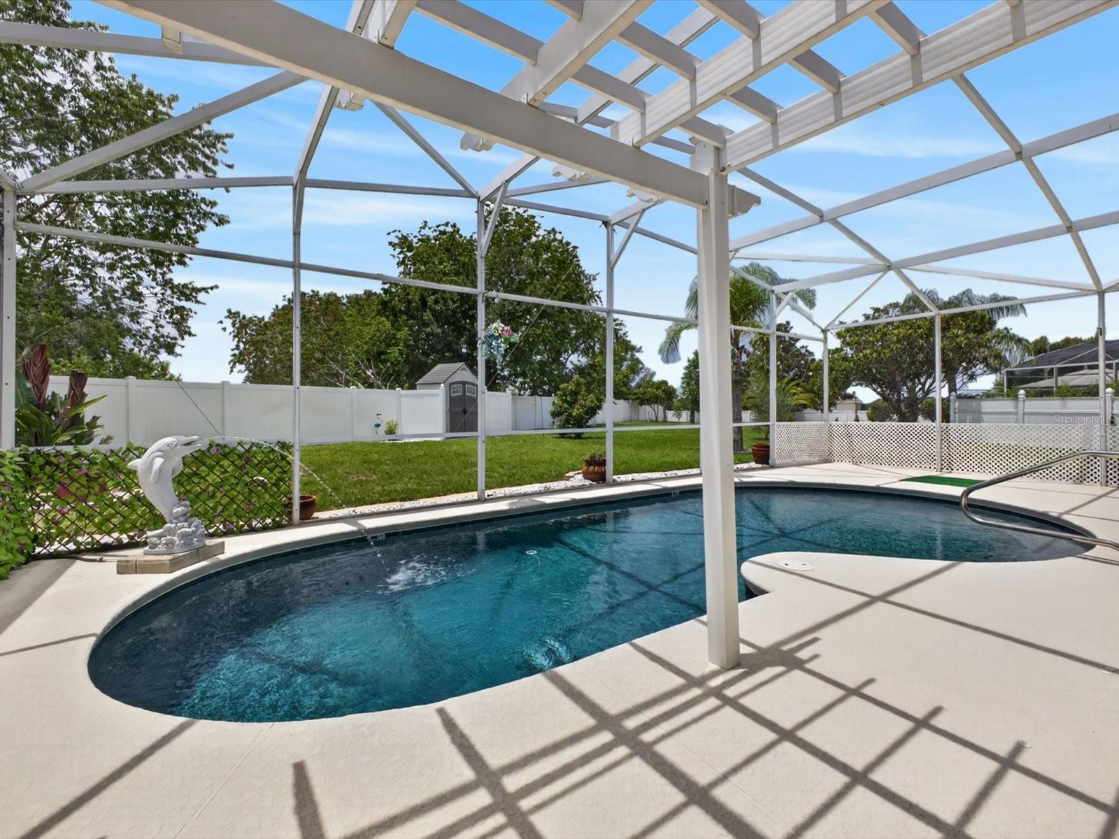 SAND HILL POINT - Residential