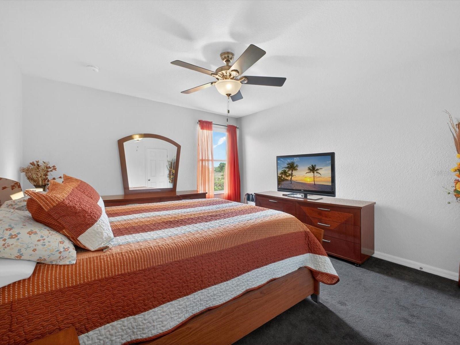 SAND HILL POINT - Residential