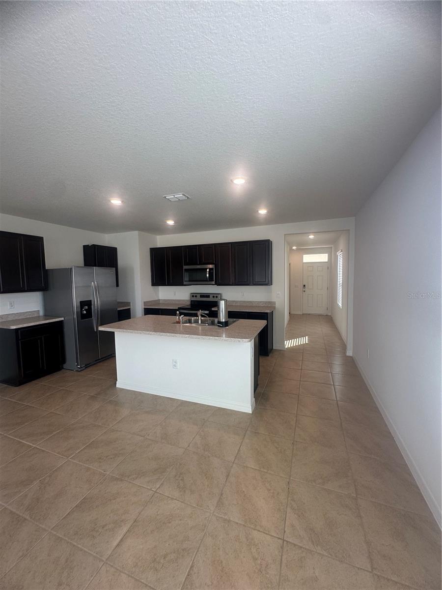 BELLA VITA PH 1B-2 & 2 - Residential Lease