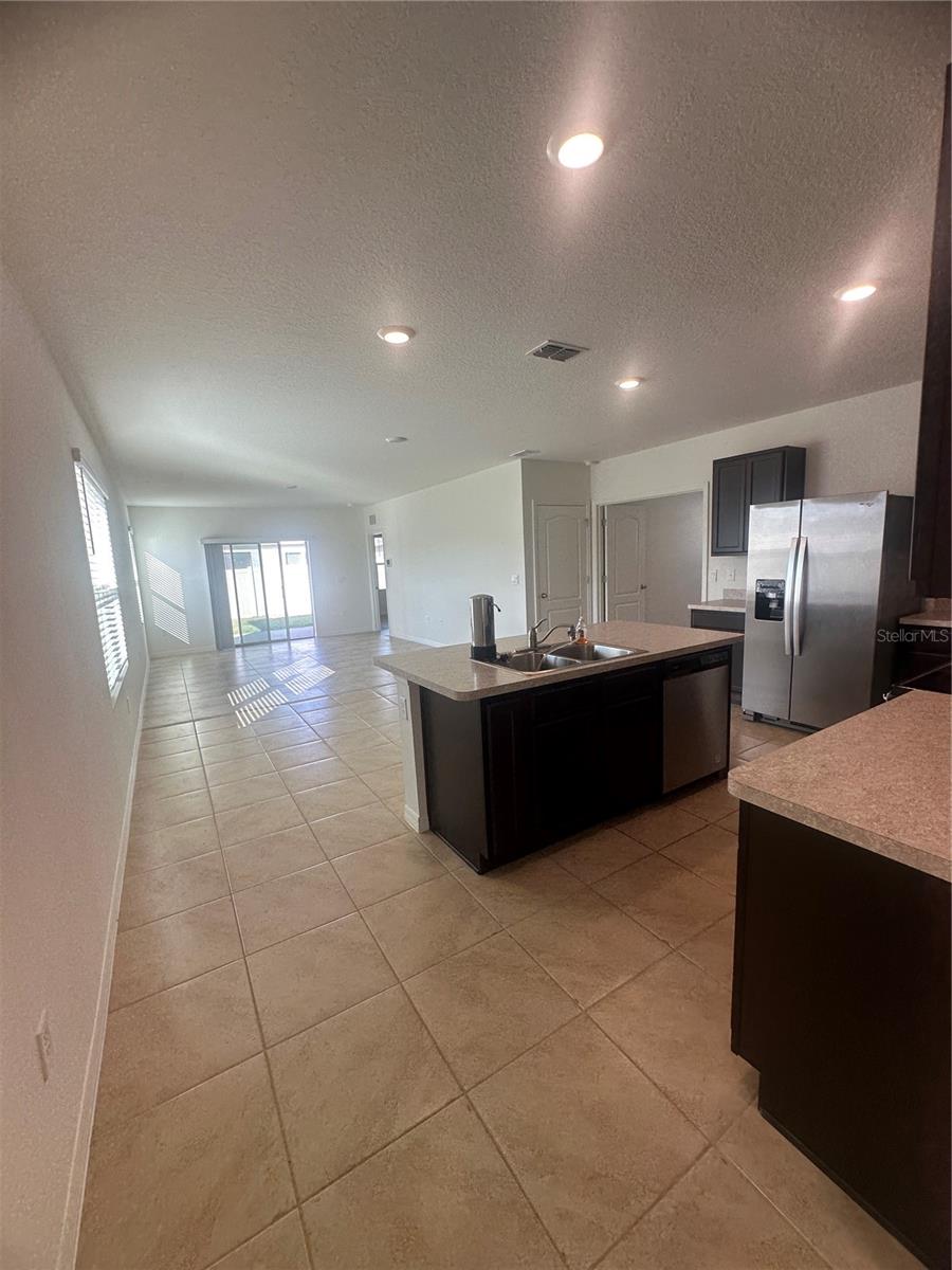 BELLA VITA PH 1B-2 & 2 - Residential Lease