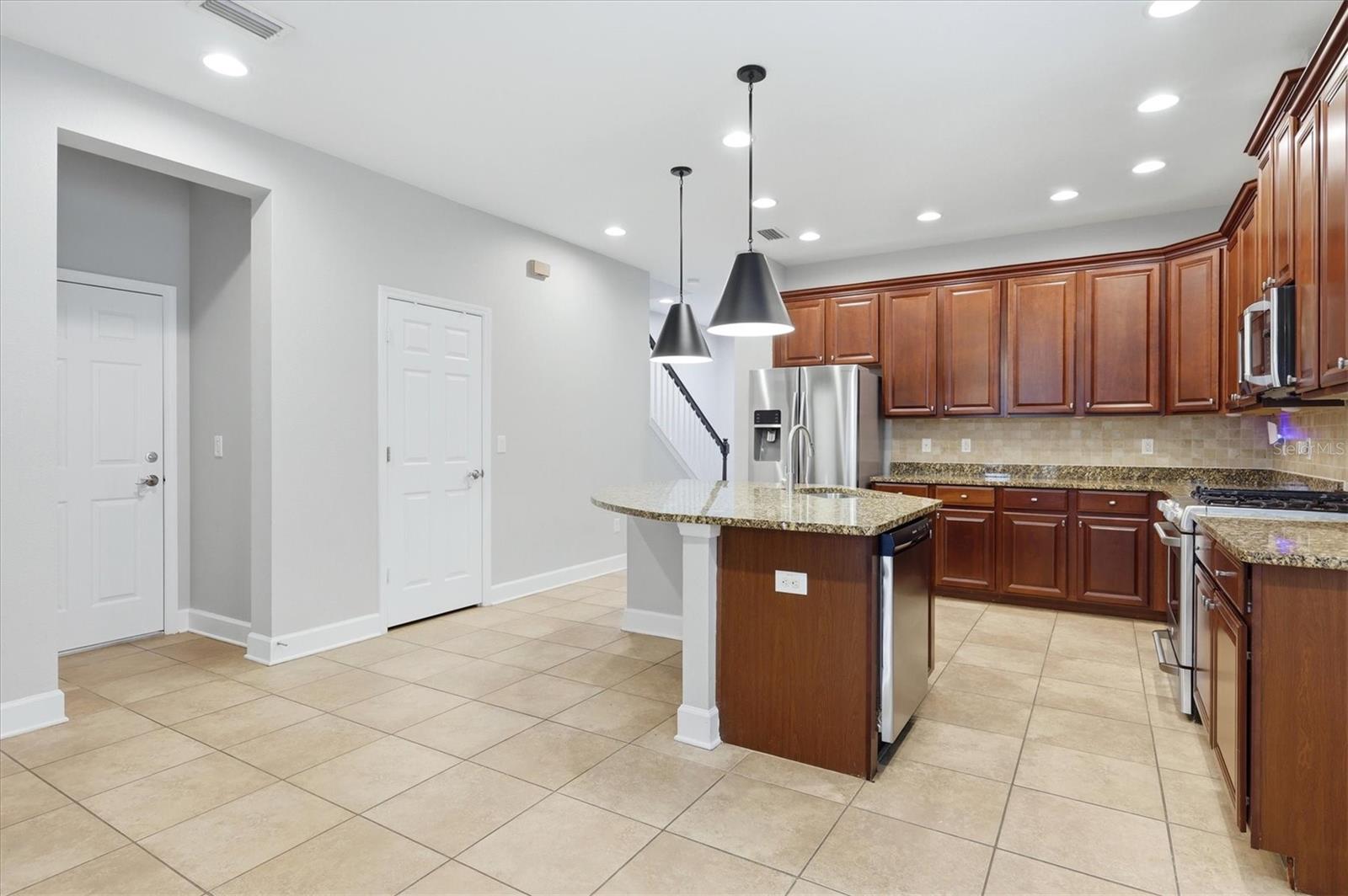 ARBOR RESERVE - Residential
