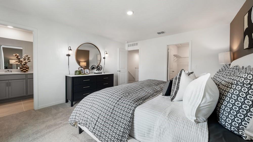 TOWNS AT TIBURON - Residential