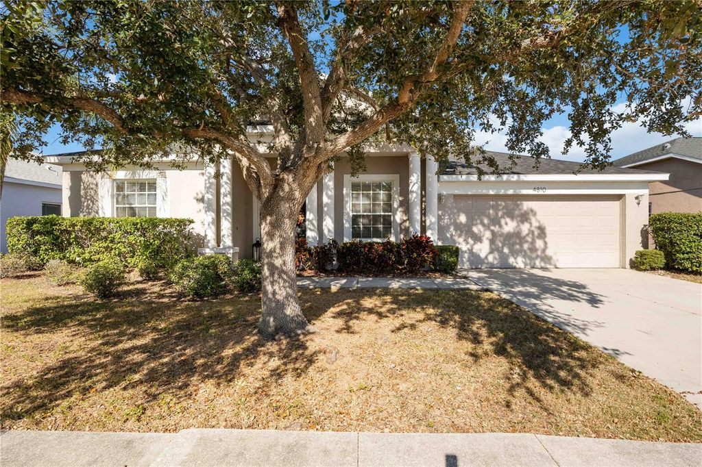 Photo of 4810 Bookelia Circle, Bradenton, FL 34203 (MLS # A4673076)