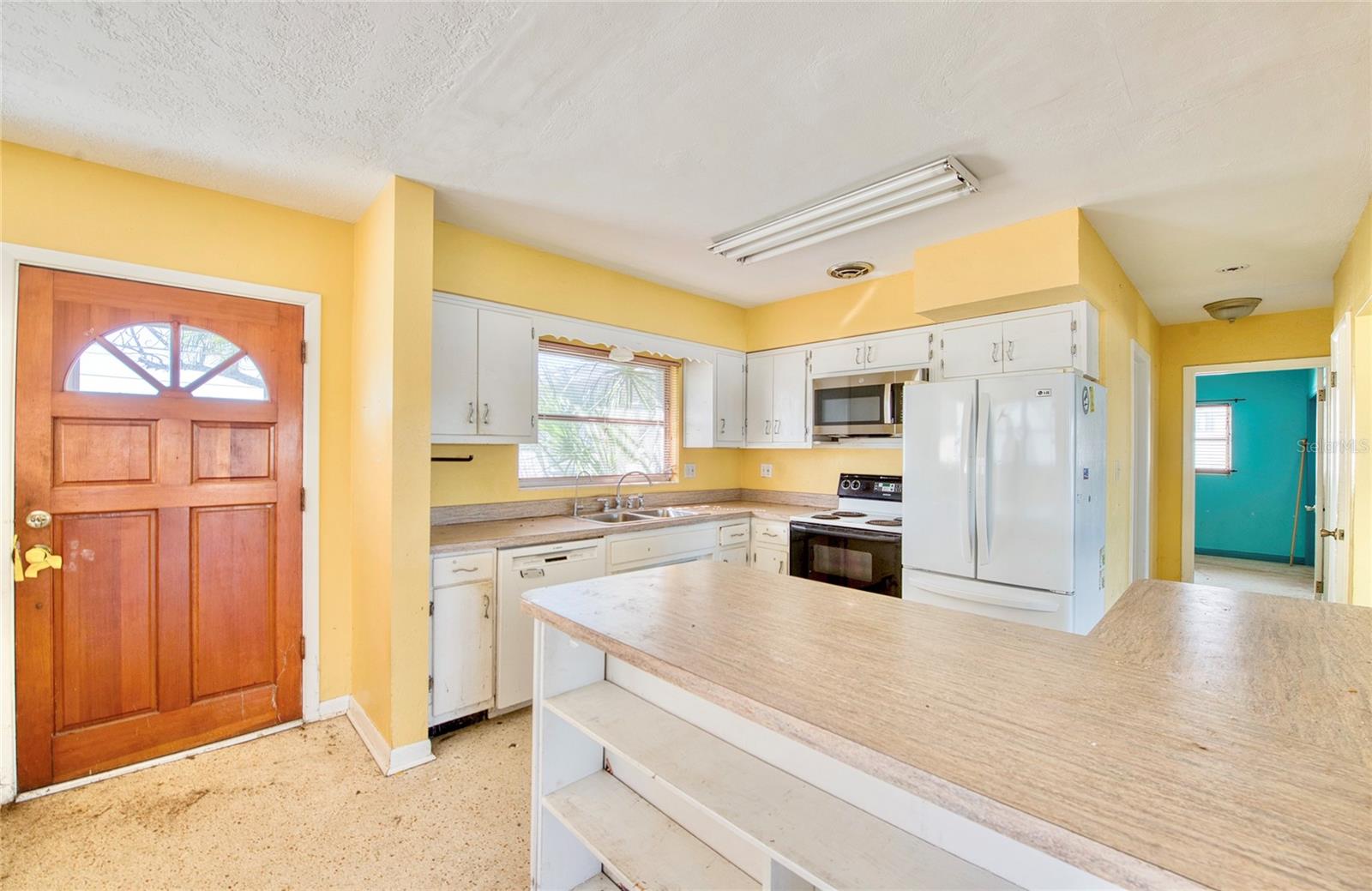 LA HACIENDA REP - Residential