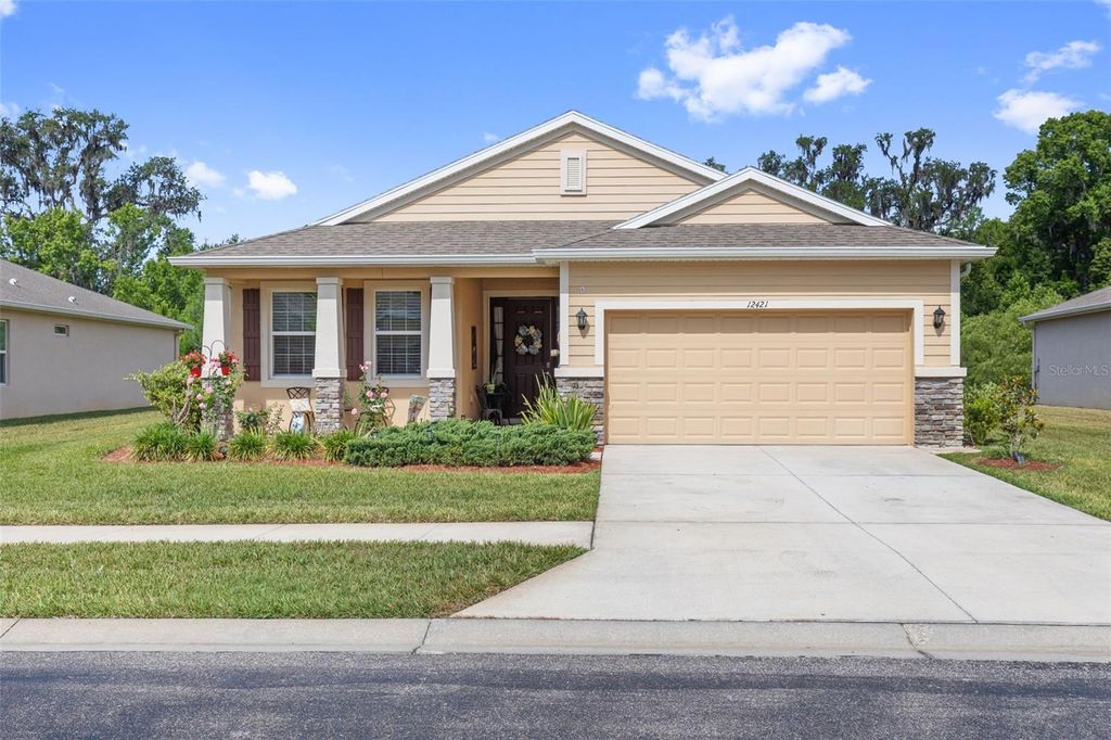 Photo of 12421 Eastpointe Drive, Dade City, FL 33525 (MLS # TB8499435)