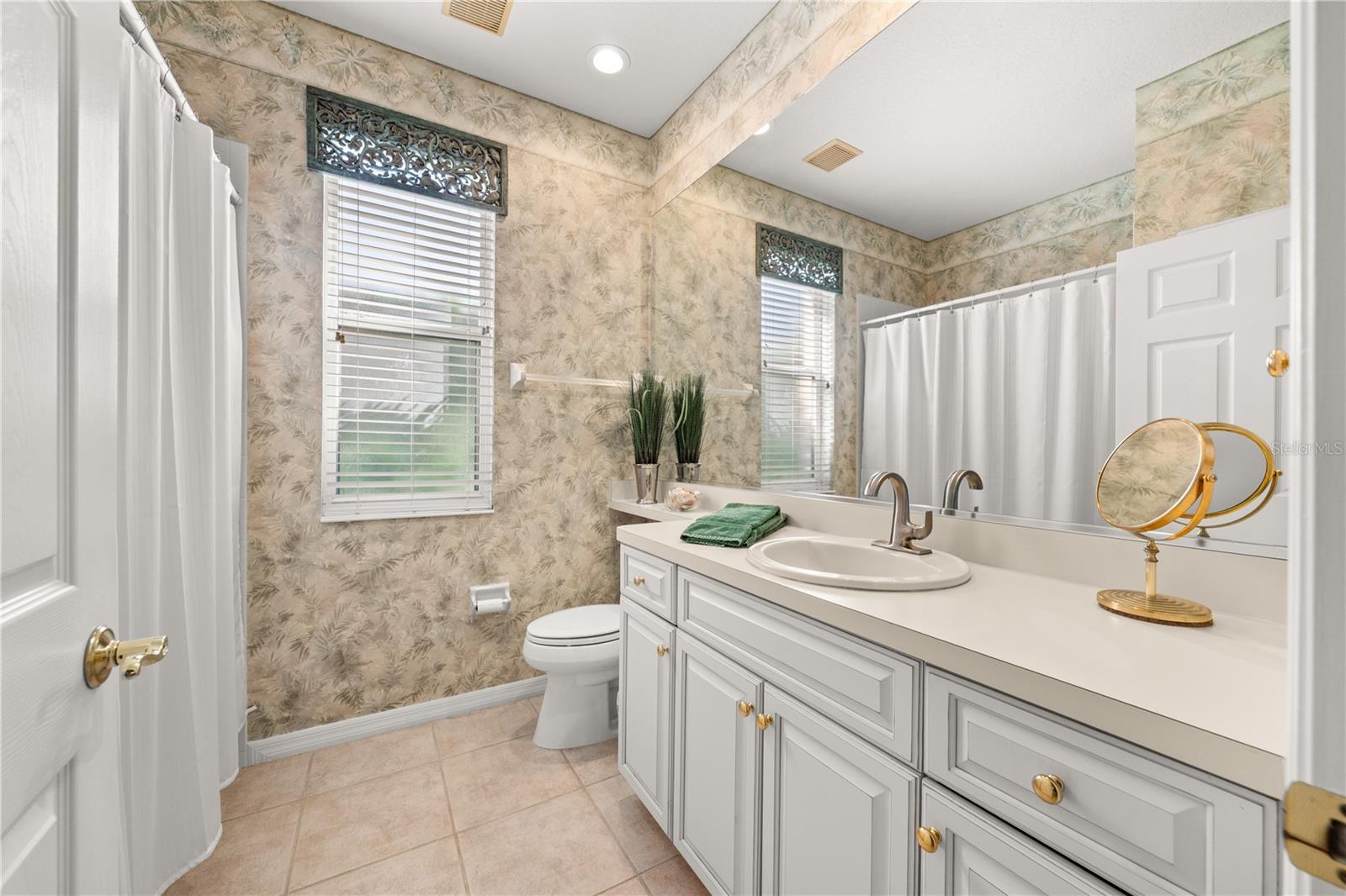 EDGEWATER VILLAGE SUBPHASE B - Residential