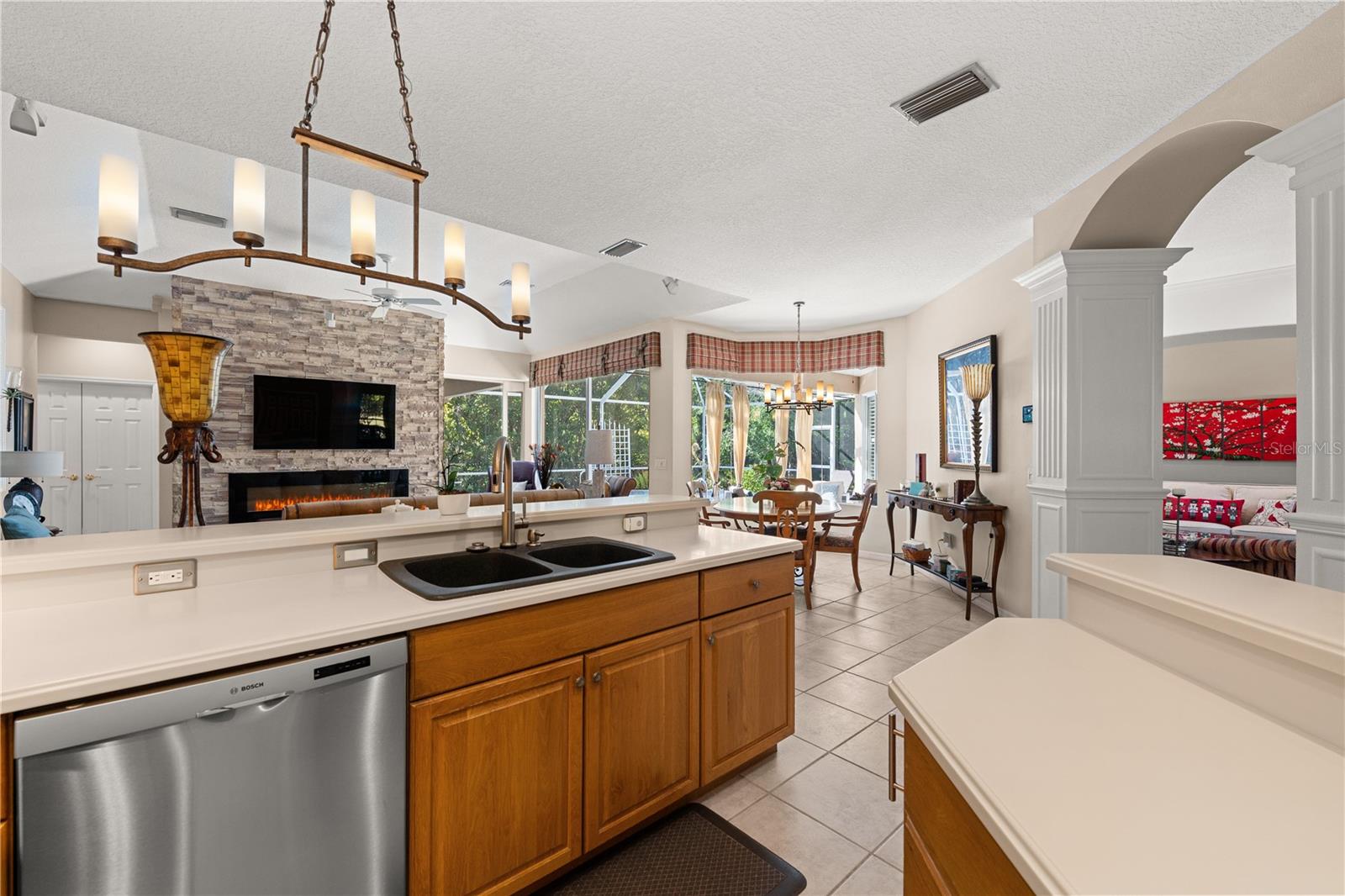 EDGEWATER VILLAGE SUBPHASE B - Residential