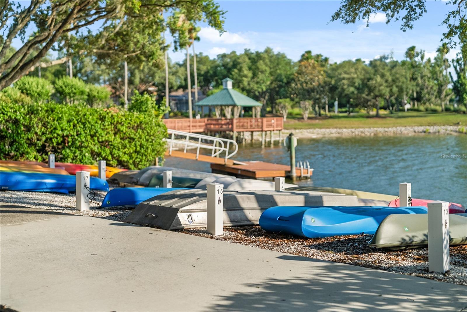 EDGEWATER VILLAGE SUBPHASE B - Residential