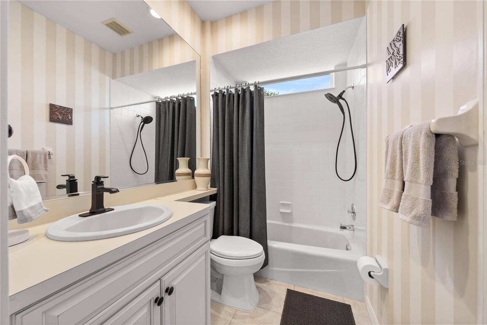 EDGEWATER VILLAGE SUBPHASE B - Residential