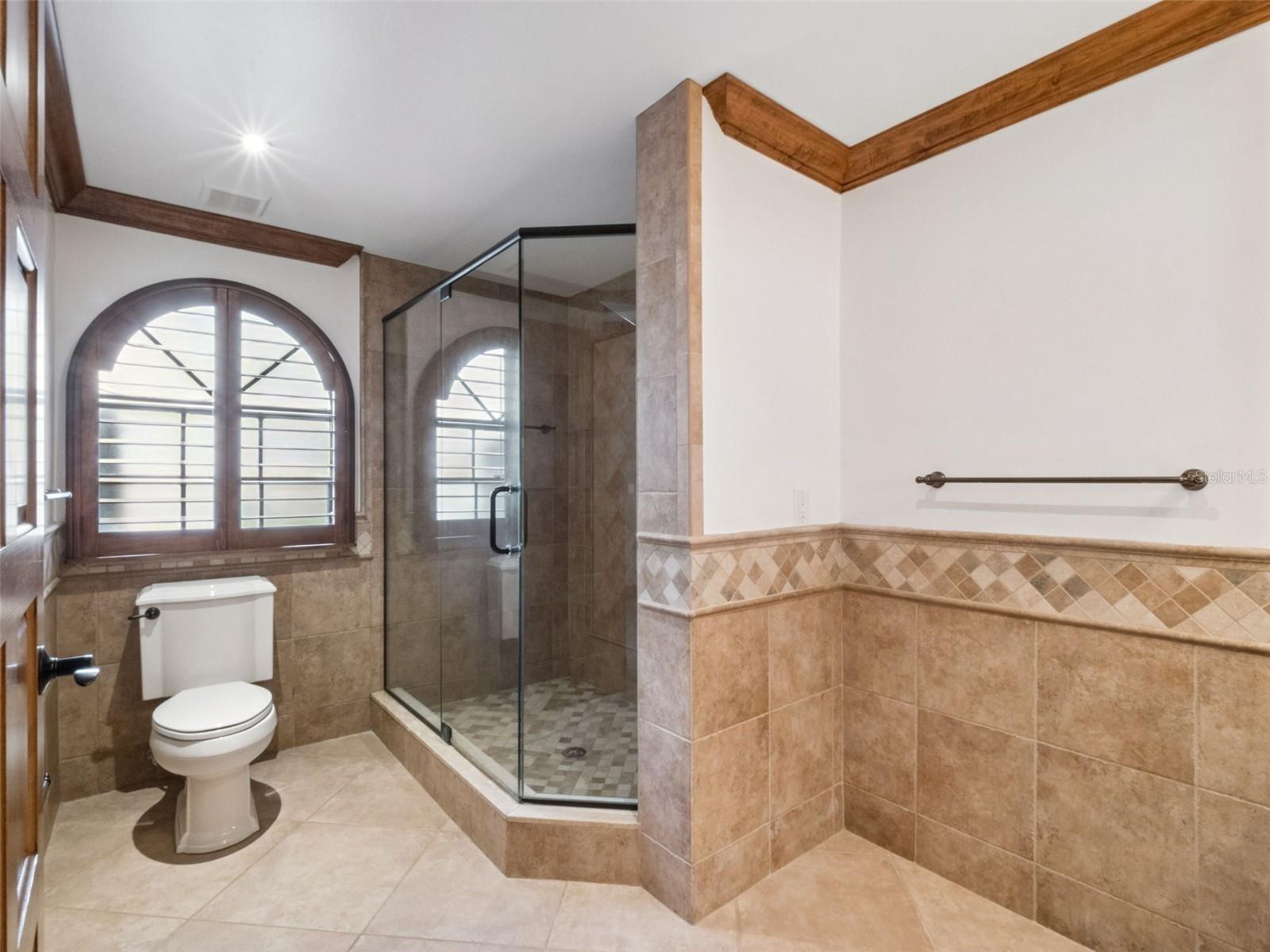 KENSINGTON PARK - Residential