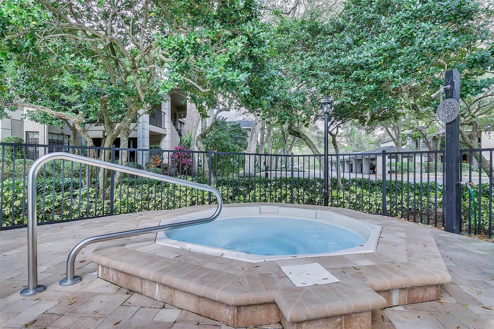 KENSINGTON PARK - Residential