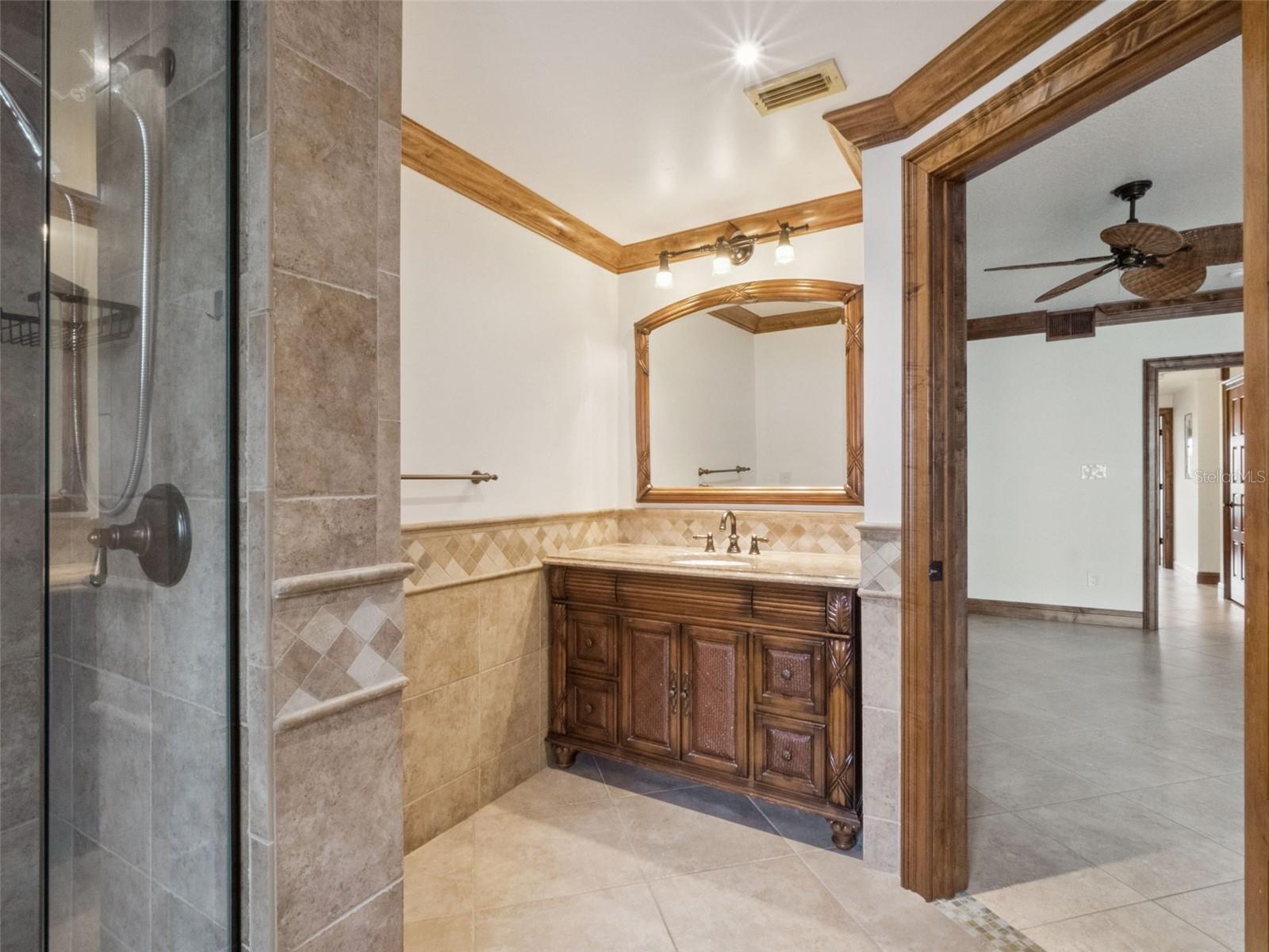 KENSINGTON PARK - Residential