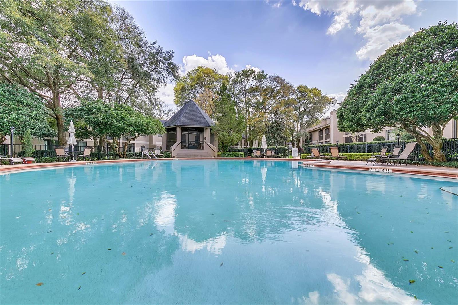 KENSINGTON PARK - Residential