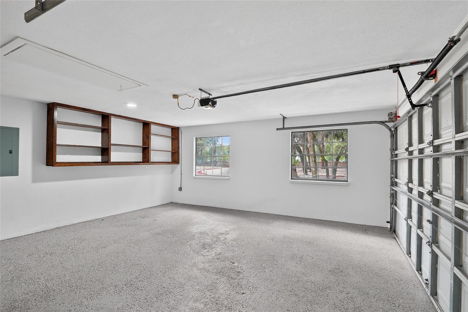 QUIET PLACE IN COUNTRY UNIT 06 - Residential