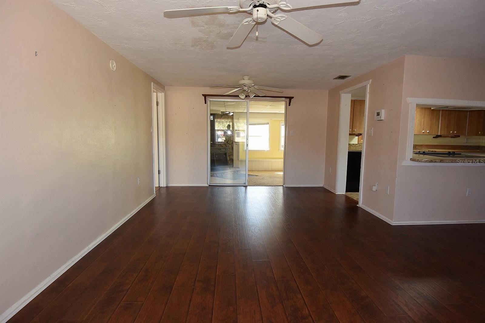 LA VILLA GARDENS - Residential