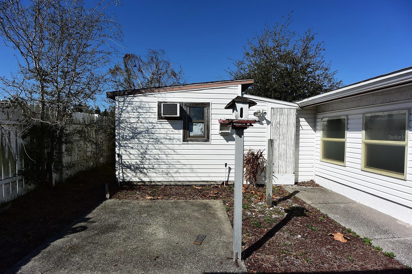 LA VILLA GARDENS - Residential