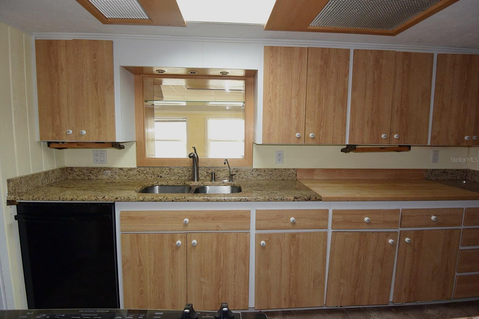 LA VILLA GARDENS - Residential