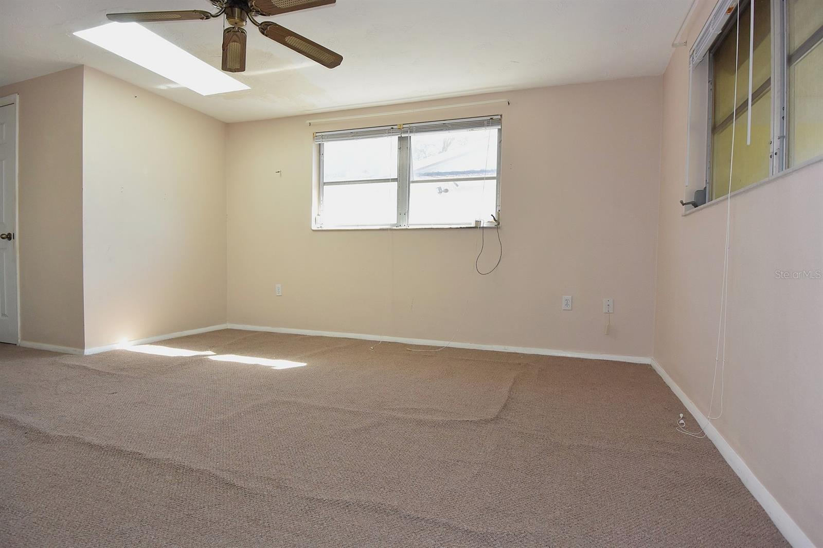 LA VILLA GARDENS - Residential