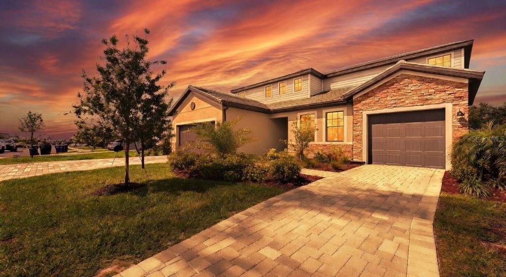 Photo of 15107 Sea Salt Way, Bradenton, FL 34211 (MLS # A4689850)