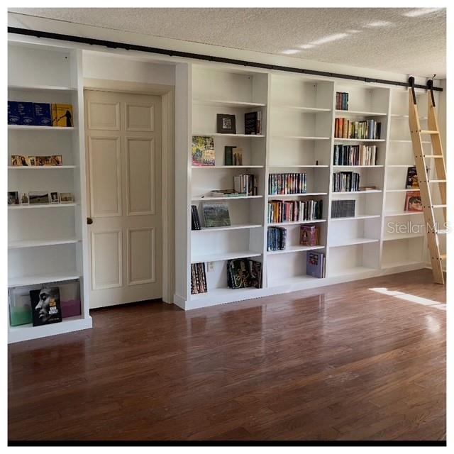 OAK GLEN ESTATES - Residential