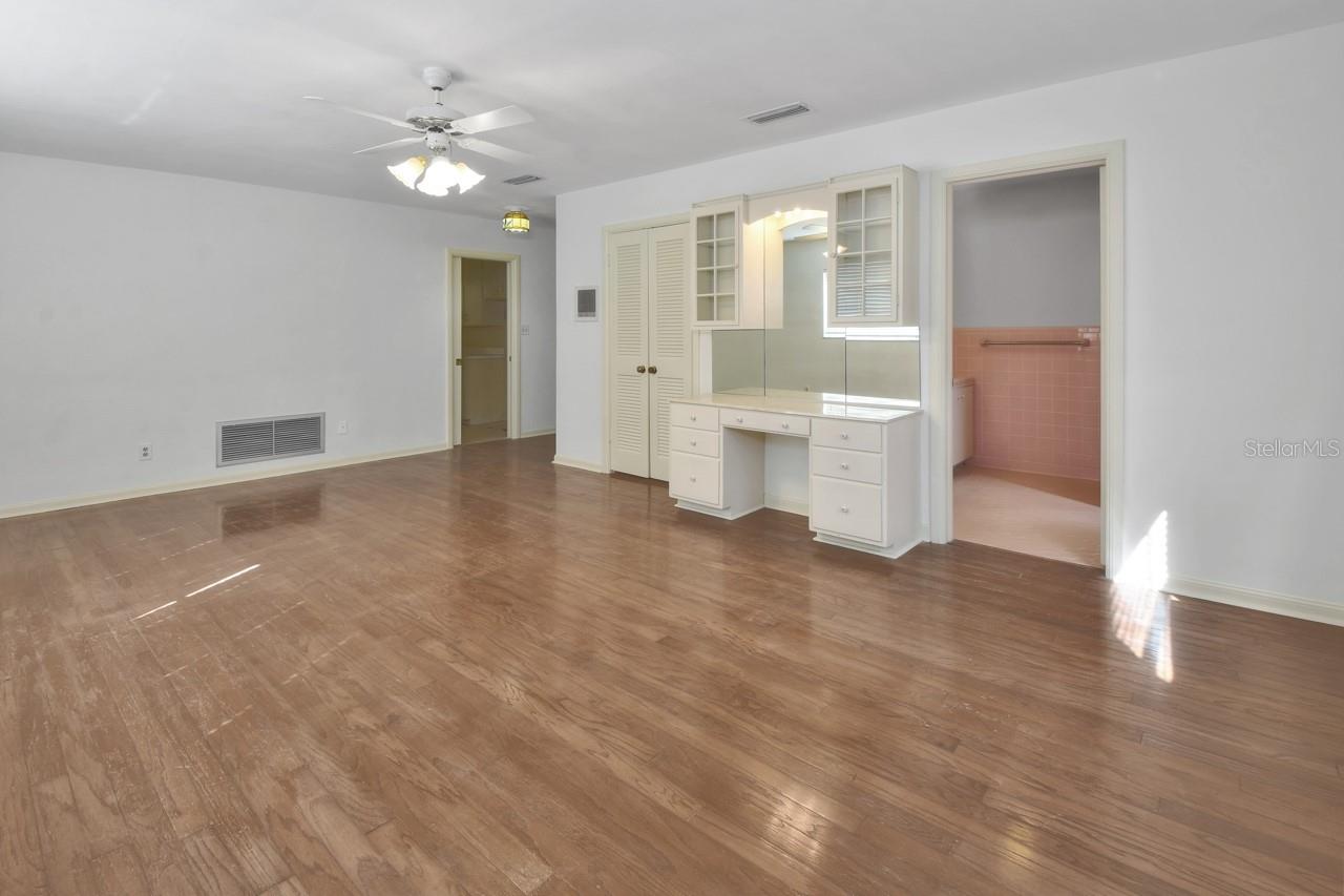 OAK GLEN ESTATES - Residential