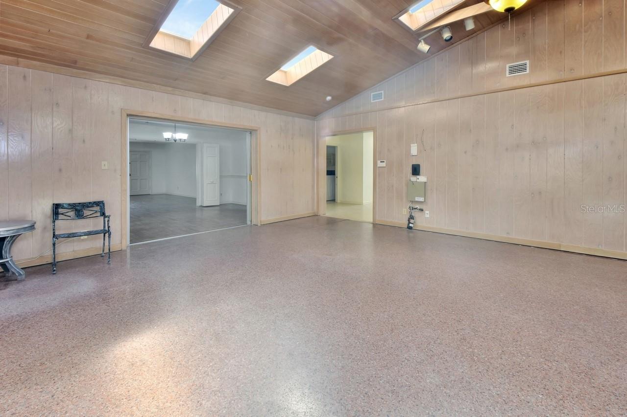 OAK GLEN ESTATES - Residential