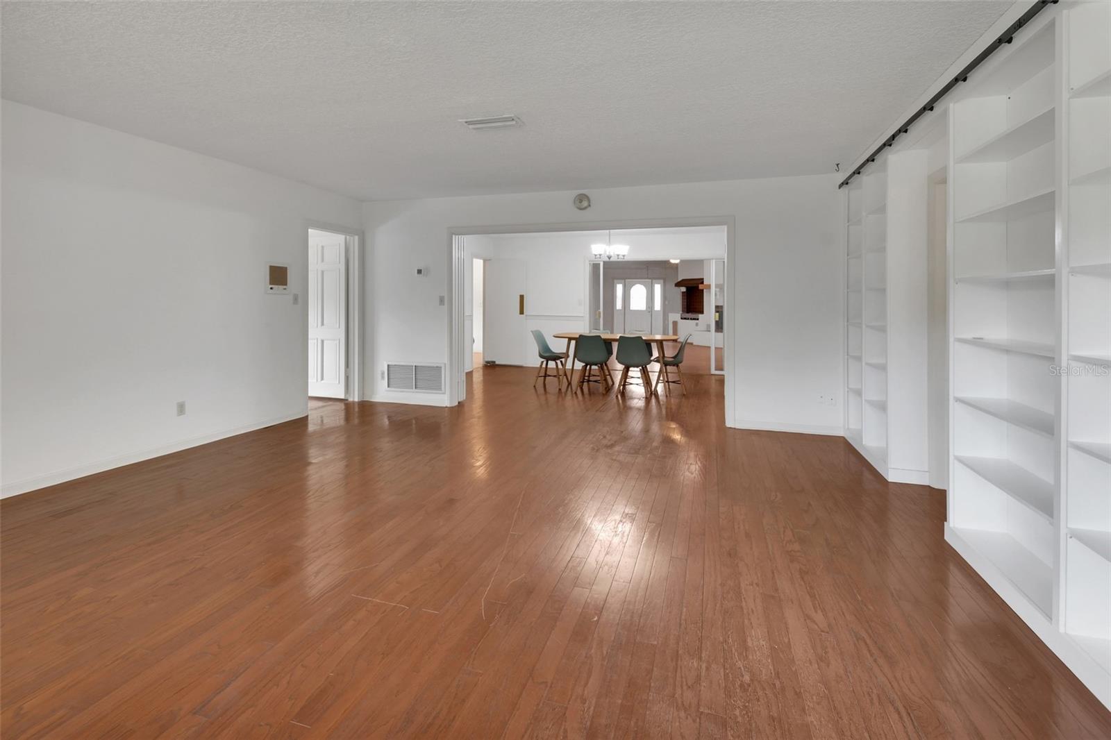 OAK GLEN ESTATES - Residential