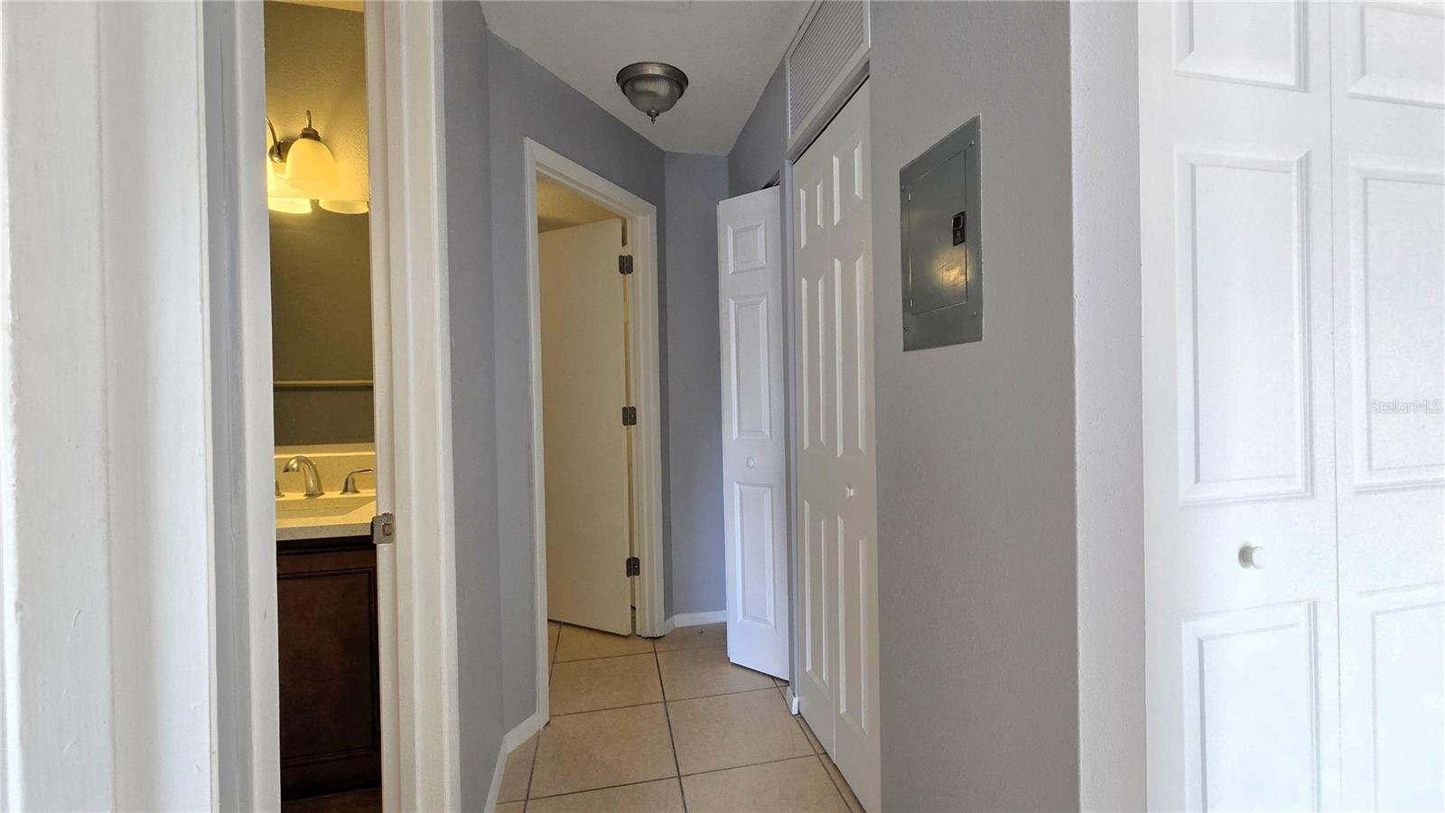 MARBRISA VILLAS - Residential