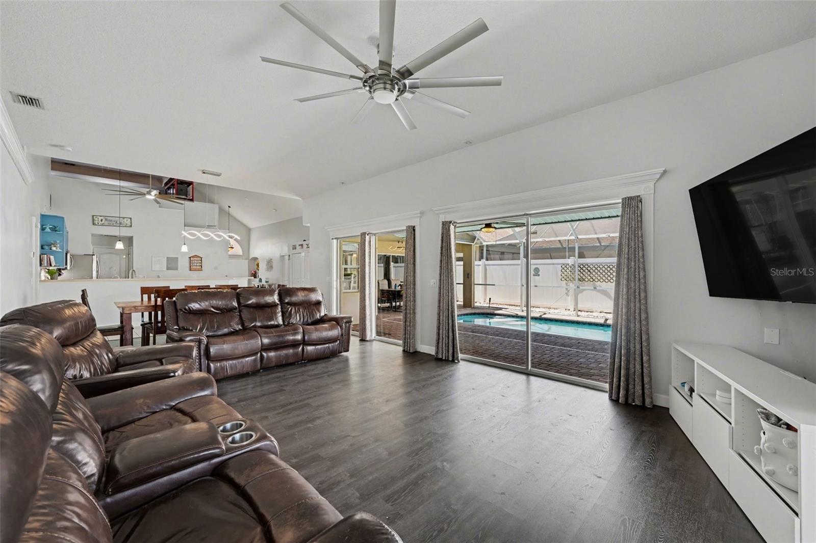 SUNSET LAKES P.U.D PHASE X - Residential